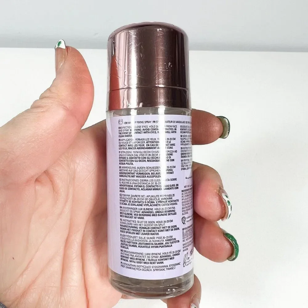 Makeup Revolution, Friends, Monica, Mini Calming Fixing Spray, 30ml NEW